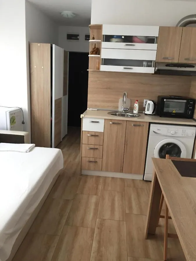 Homestay Studio Betty Apartment Burgas Bulgaria